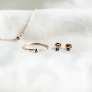 Minimalist jewelry collection with black diamond DUNCAN