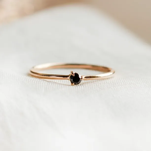 Martini ring with black diamond CAREY Image