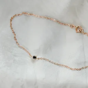 Minimalist bracelet with a black diamond BLAKE Thumbnail