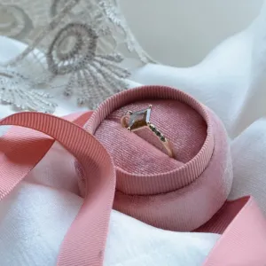 Originální prsten se salt'n'pepper diamantem JACKIE Thumbnail