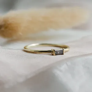 Ring in art deco style with salt'n'pepper diamond RODEO Thumbnail