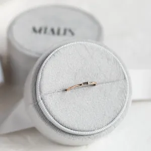 Zlatý prstýnek s baguette salt'n'pepper diamantem TORRE Thumbnail