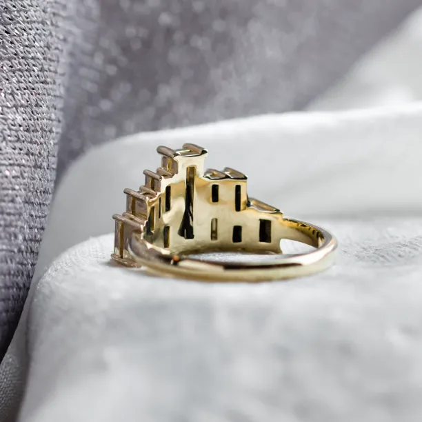 Avantgardní prsten s moissanity a safíry v baguette tvaru BETH Image