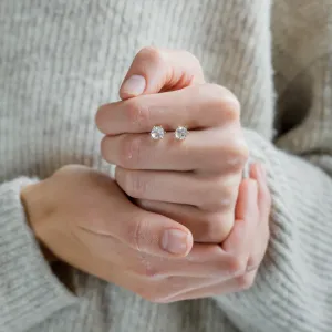 Stud earrings with white moonstone JULIET Thumbnail