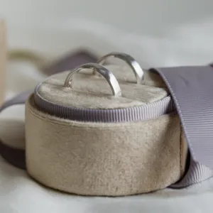 Netradiční snubní prsteny s nepravidelnými okraji DANTE Thumbnail