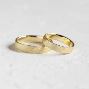 Matte wedding bands with florentine surface CALCOLO