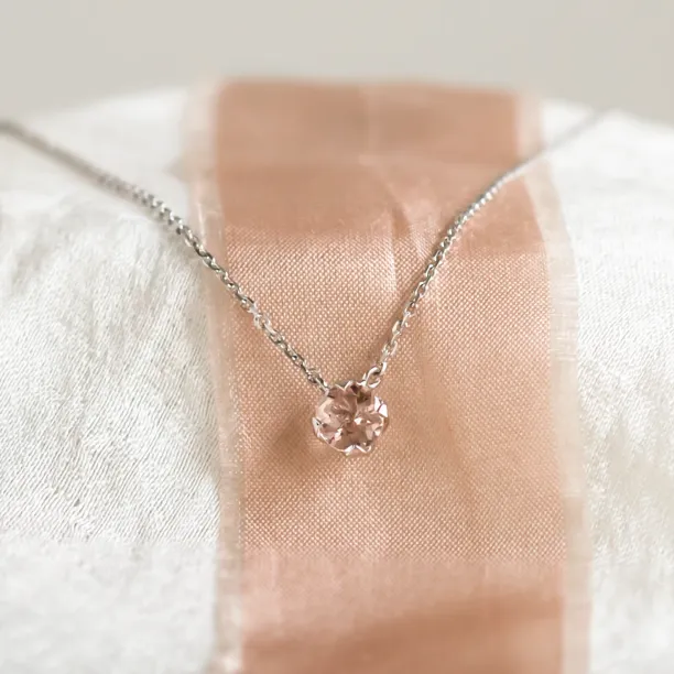 Morganite in gold necklace DAISY Image