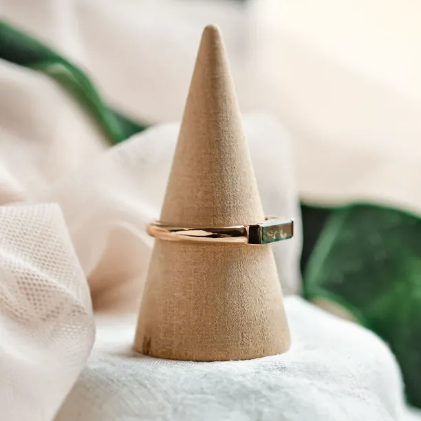 Gold ring with baguette moss agate CATHIA Image