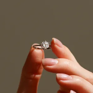 Luxury engagement diamond ring OLLYX Thumbnail