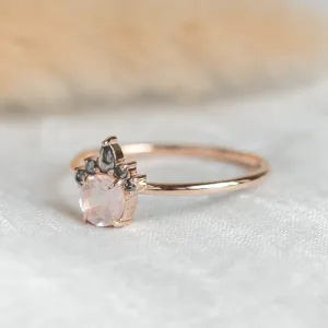 Romantic ring with morganite and salt and pepper diamonds DAPHNE Thumbnail