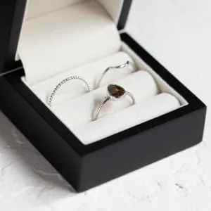 Gold engagement set with pear salt and pepper diamond MEGGIE Thumbnail