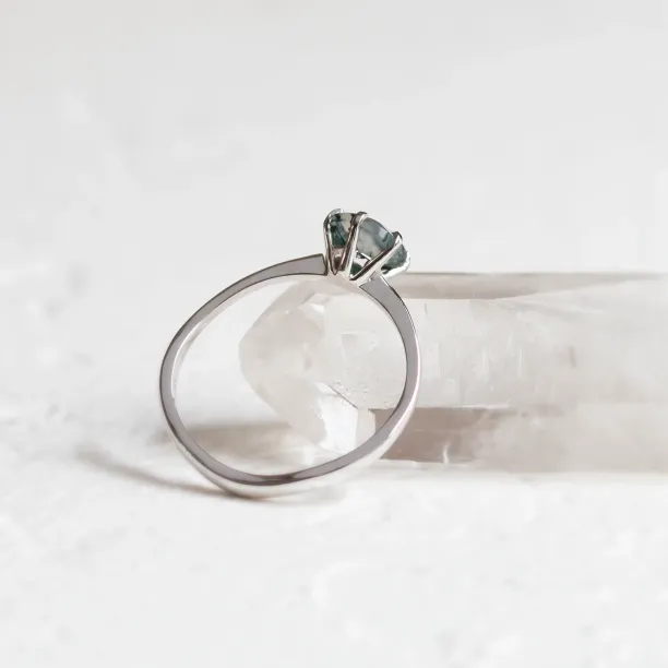 Unusual engagement ring with moss agate and organic bezel AVERIL Image