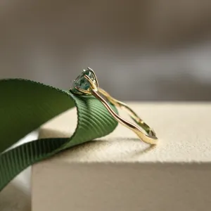 Unusual engagement ring with moss agate and organic bezel AVERIL Thumbnail