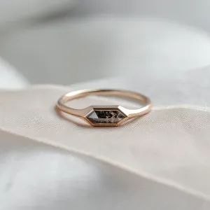 Zásnubní prsten s hexagon salt and pepper diamantem PROXY Thumbnail