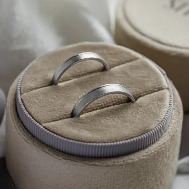 Matné škrábané snubní prsteny TOPHI Image