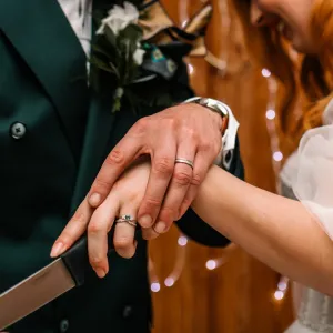 Snubní prsteny s přírodním povrchem NATURA Thumbnail