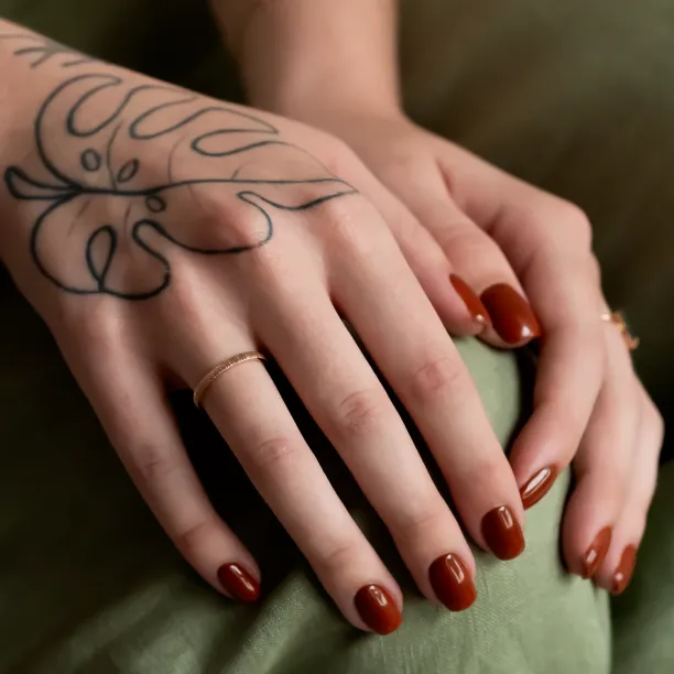 Gold relief wedding rings MIKE Image