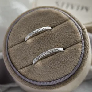 Gold relief wedding rings MIKE Thumbnail