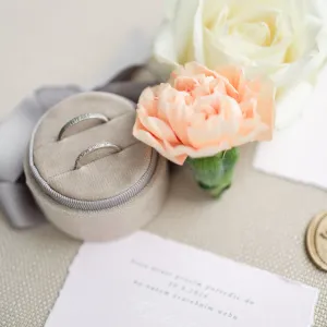 Gold relief wedding rings MIKE Thumbnail