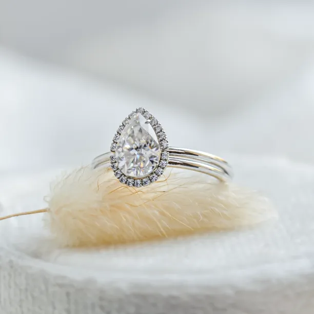 Luxury engagement set with moissanites KIMBER Image