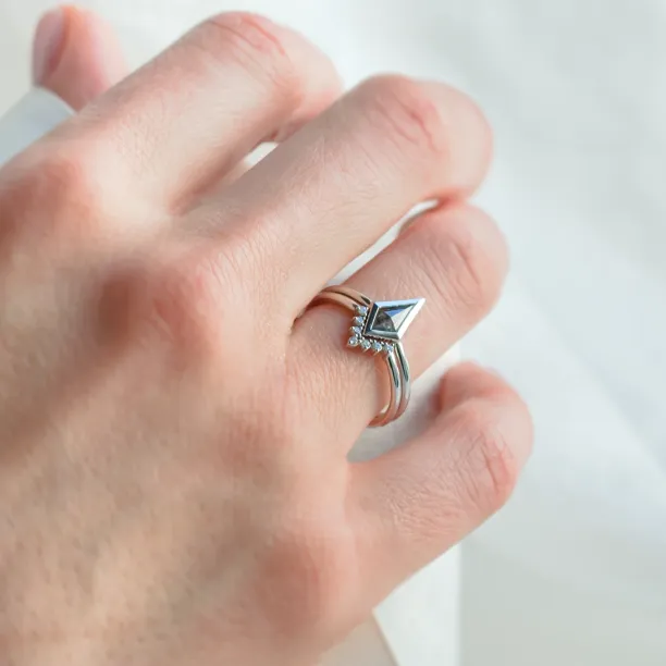 Diamantový vykrojený snubní prsten REGGIANA Image