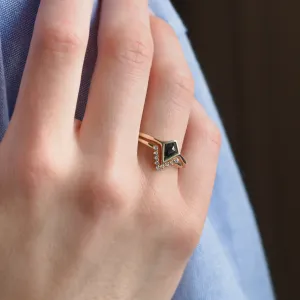 Vykrojený snubní prsten s diamanty REGGIO Thumbnail