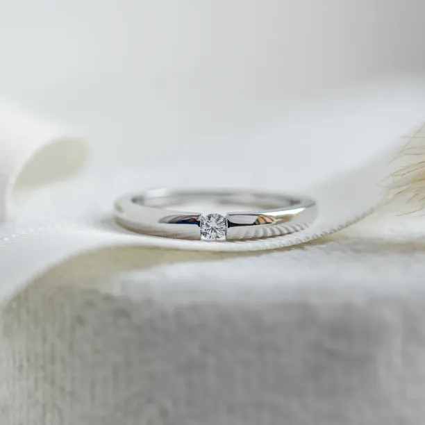 Engagement ring with diamond ROVIK Image