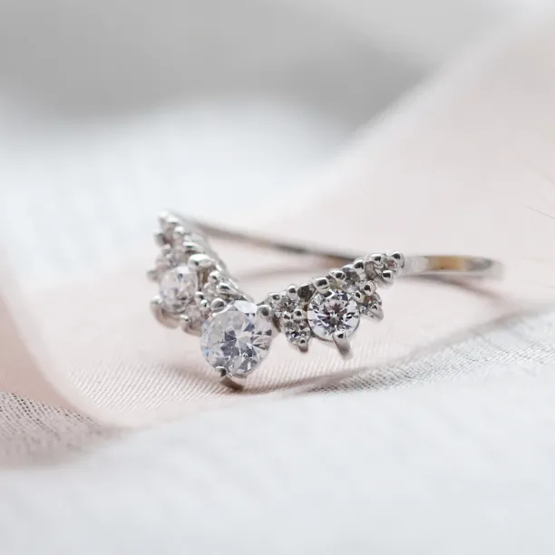 Vykrojený snubní prsten plný diamantů FIESTA Image