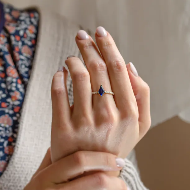 Gold ring with blue lab grown sapphire and moissanites ZEPHYR Image