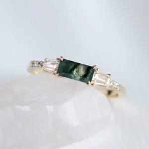 Ring in art deco style with moss agate and moissanites DINETH Thumbnail