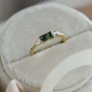 Ring in art deco style with moss agate and moissanites DINETH Thumbnail