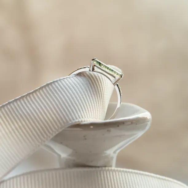 Gold ring with baguette moss agate and diamonds ELLETH Image
