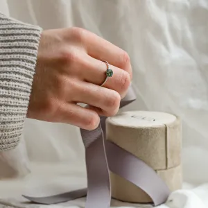 Zlatý zásnubní prsten s mechovým achátem a moissanity ARWEN Thumbnail