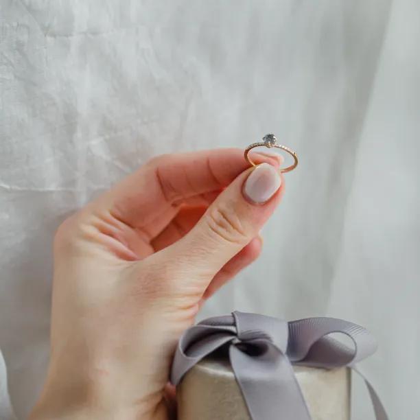 Engagement salt and pepper diamond ring with side diamonds SANREMO Image