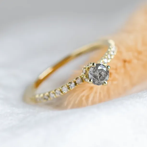 Engagement salt and pepper diamond ring with side diamonds SANREMO Image