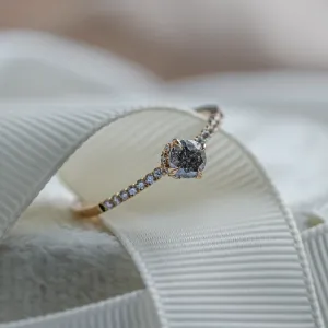 Engagement salt and pepper diamond ring with side diamonds SANREMO Thumbnail