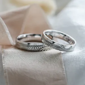 Wedding rings with abstract relief and diamonds OMEGA Thumbnail