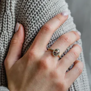Elegant halo ring with salt and pepper diamonds TANANAI
