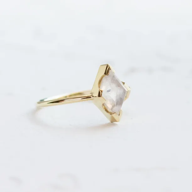 Engagement ring with kite moonstone SABINA Image