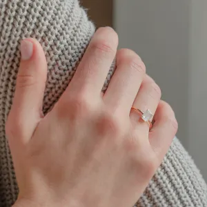 Engagement ring with moonstone TATIANA Thumbnail