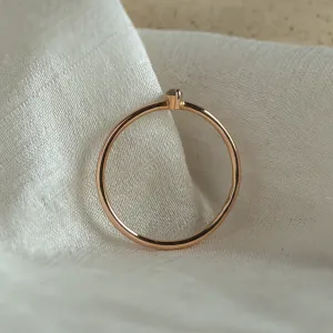 Minimalistický zásnubní prsten s markýz salt and pepper diamantem MARKETA Thumbnail