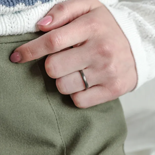 Black curved wedding rings SHALE Image