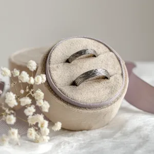 Black wedding rings with woodbark surface EBEN Thumbnail