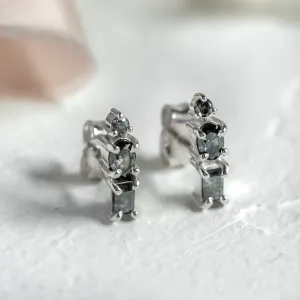Netradiční náušnice se salt and pepper diamanty TRIPLE Thumbnail