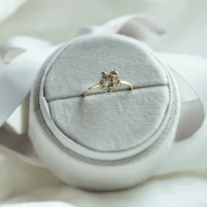 Výrazný cluster prsten se salt and pepper diamanty TASHA Thumbnail