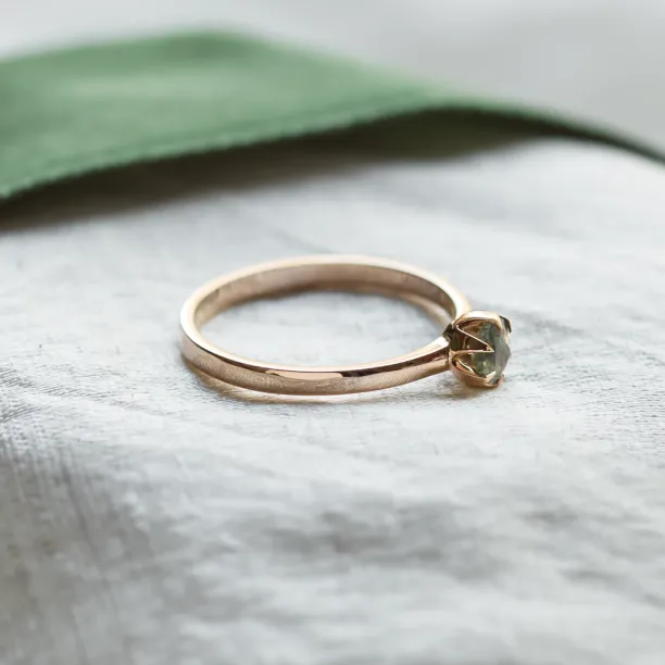 Minimalistický prsten s mechovým achátem ALF Image