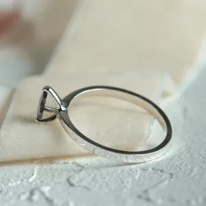 Zásnubní prsten se salt'n'pepper diamantem CARMIA Thumbnail