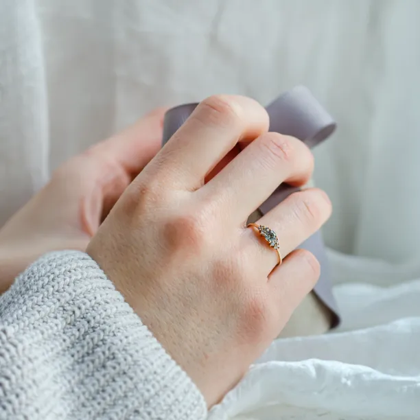 Elegant engagement ring with salt and pepper diamond ANGELA Image