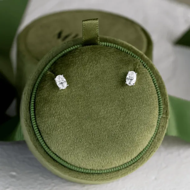 Gold minimalist earrings with oval moissanites CAROLYNE Image