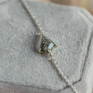 Gold bracelet with kite rutilated quartz POLLIS Thumbnail